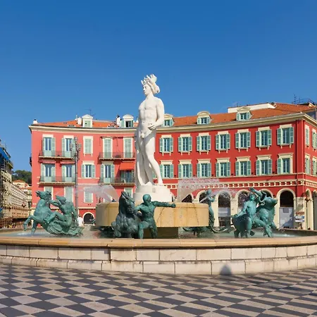 Romantique - Neaspace Vieux Appartement